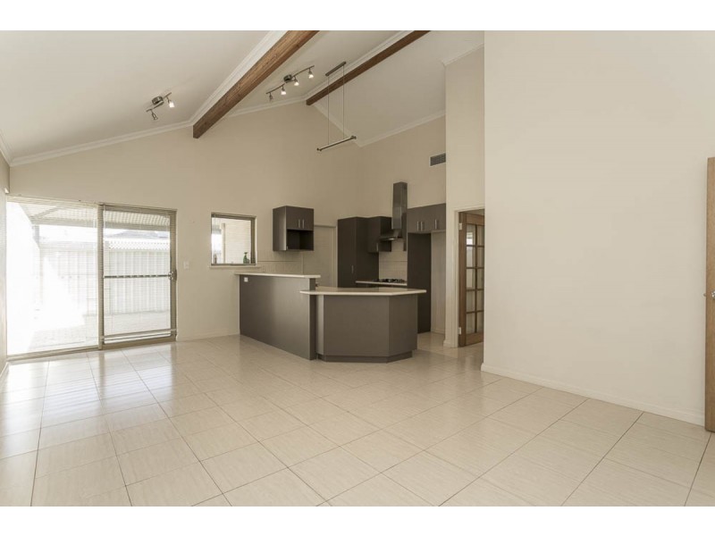 52 James Gilmour Way, Darch WA 6065