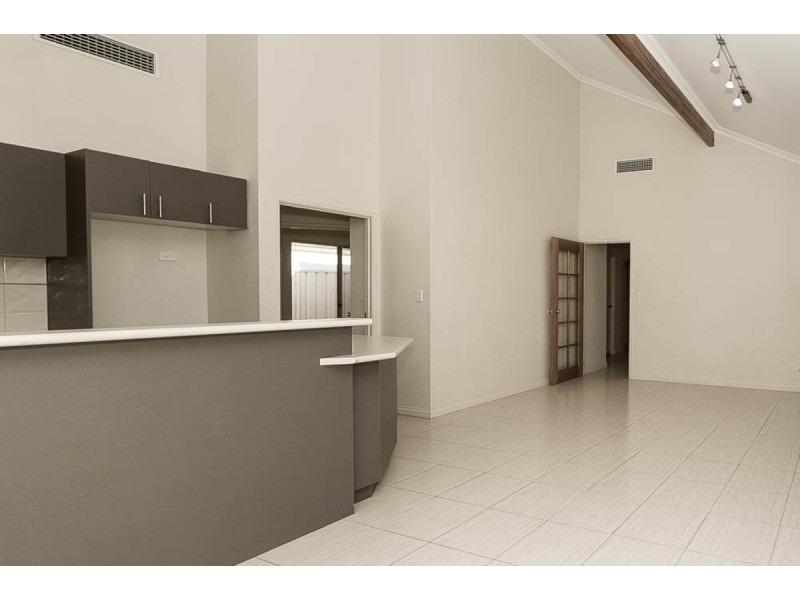 52 James Gilmour Way, Darch WA 6065