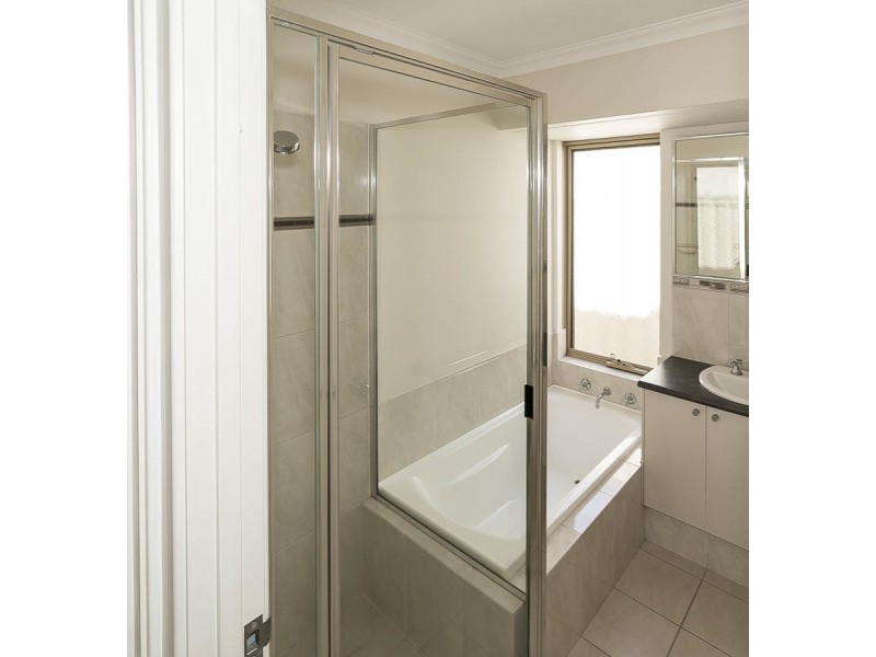 52 James Gilmour Way, Darch WA 6065