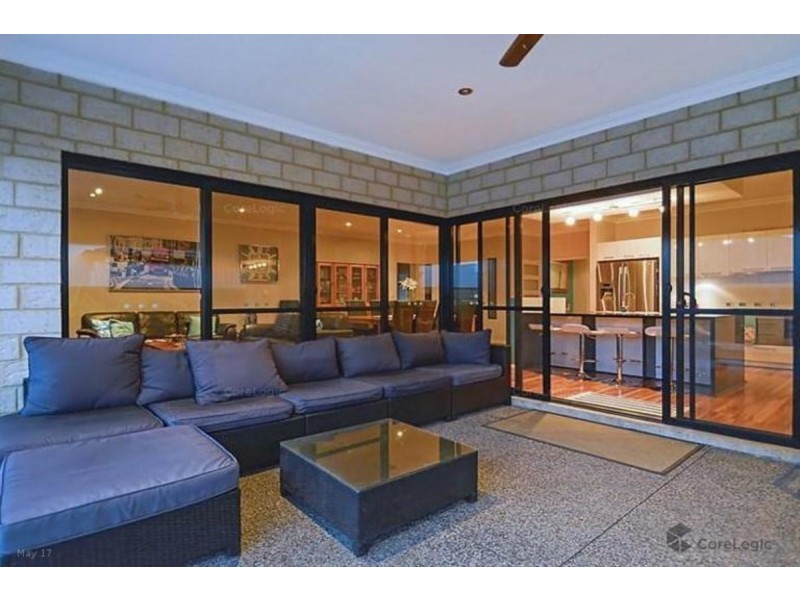 8 Donath View, Landsdale WA 6065