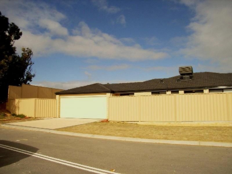 42 Kilchurn Promenade, Darch WA 6065