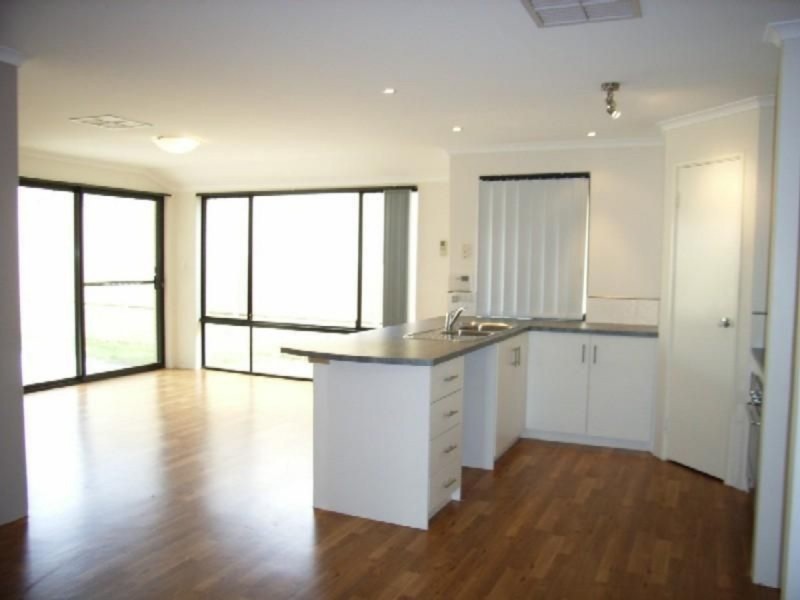 42 Kilchurn Promenade, Darch WA 6065