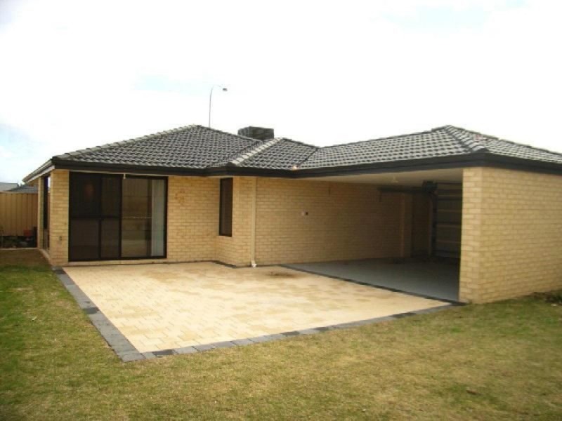 42 Kilchurn Promenade, Darch WA 6065