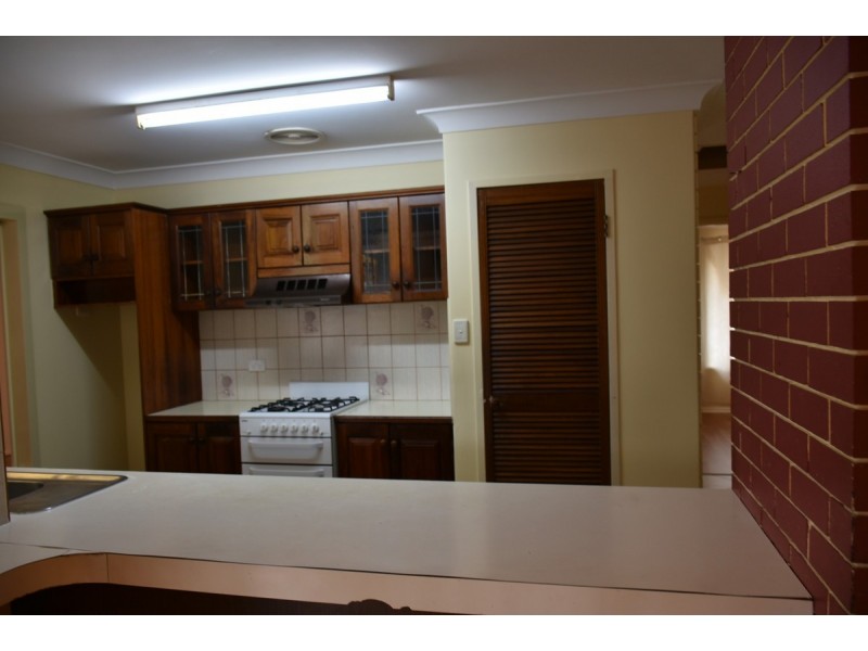 9 Nelligan, Girrawheen WA 6064