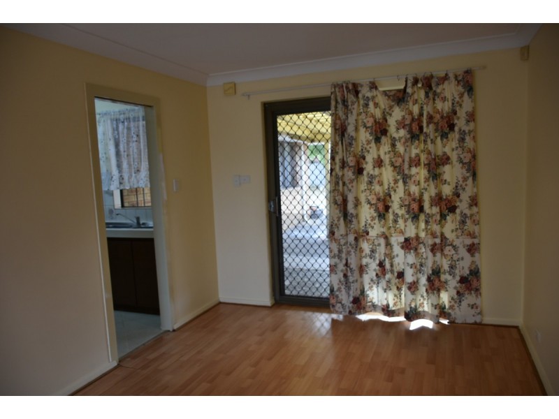 9 Nelligan, Girrawheen WA 6064