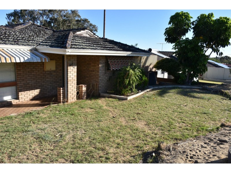 35 Gratwick Way, Koondoola WA 6064