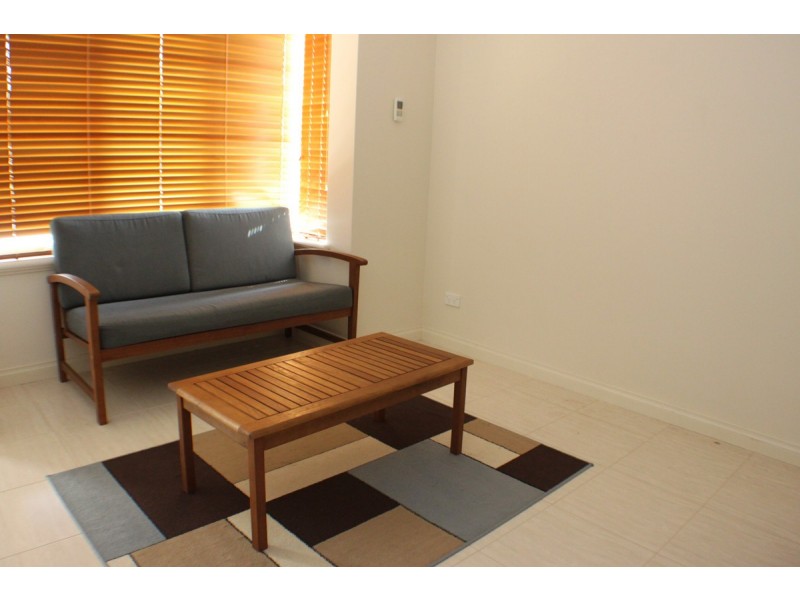 52 James Gilmour Way, Darch WA 6065