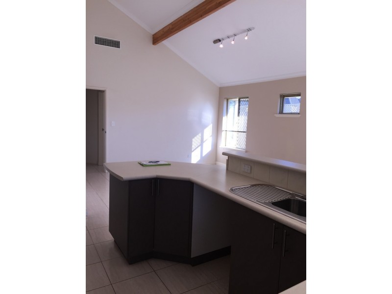 52 James Gilmour Way, Darch WA 6065