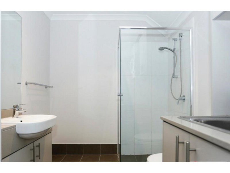 13/1 Walsh Loop, Joondalup WA 6027