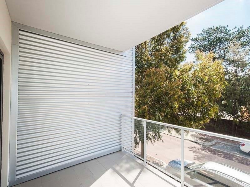 13/1 Walsh Loop, Joondalup WA 6027