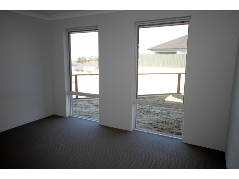 64 Marginson Drive, Landsdale WA 6065