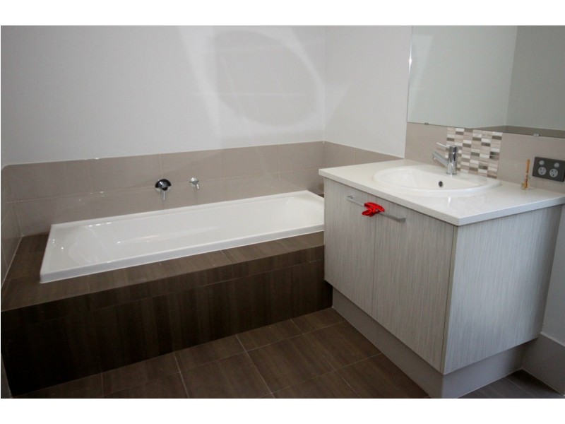 64 Marginson Drive, Landsdale WA 6065