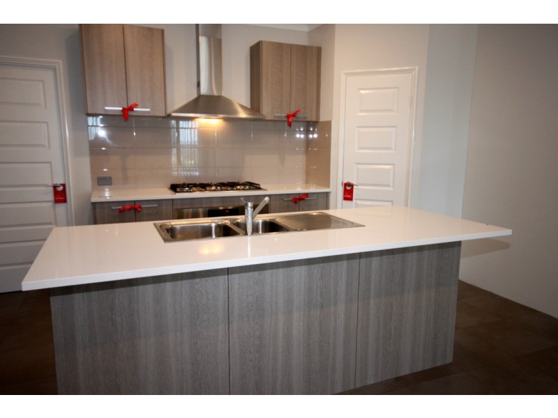 64 Marginson Drive, Landsdale WA 6065