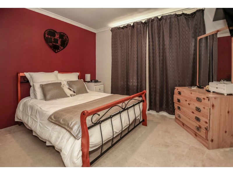 84 Queensway Road, Landsdale WA 6065