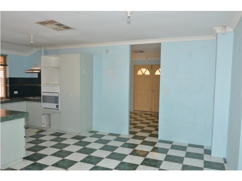 38 GIRALIA Parkway, Ballajura WA 6066