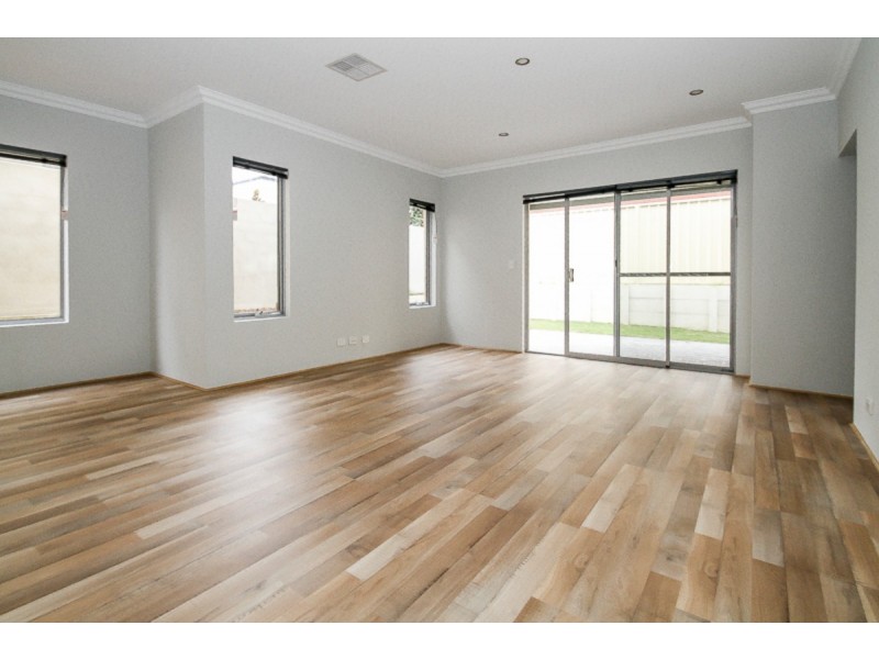 B/26 Flinders Street, Yokine WA 6060