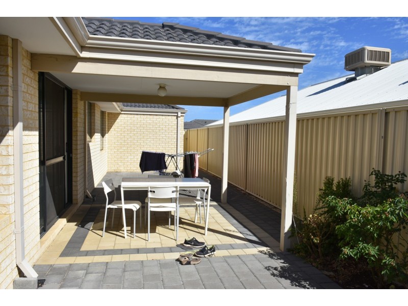7 Trojan Bend, Madeley WA 6065