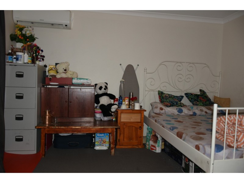 1/11 Priest Road, Landsdale WA 6065