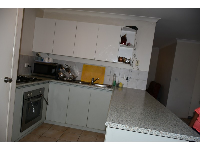 1/11 Priest Road, Landsdale WA 6065