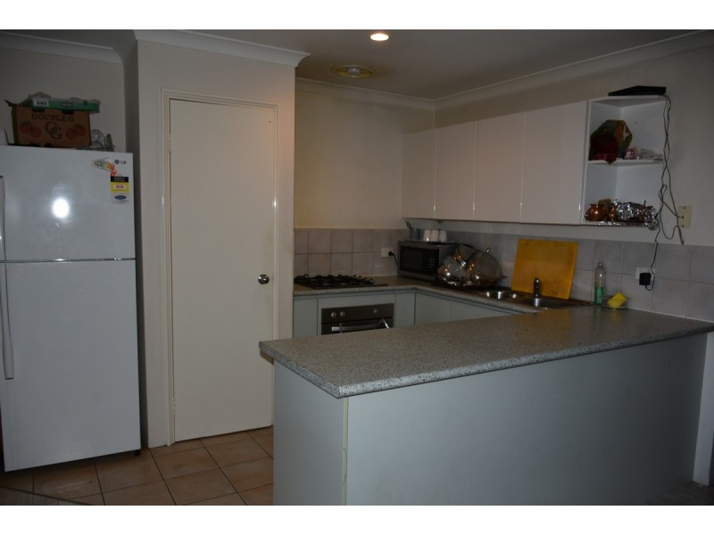 1/11 Priest Road, Landsdale WA 6065