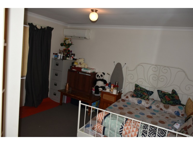 1/11 Priest Road, Landsdale WA 6065