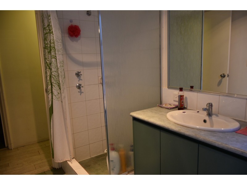 1/11 Priest Road, Landsdale WA 6065