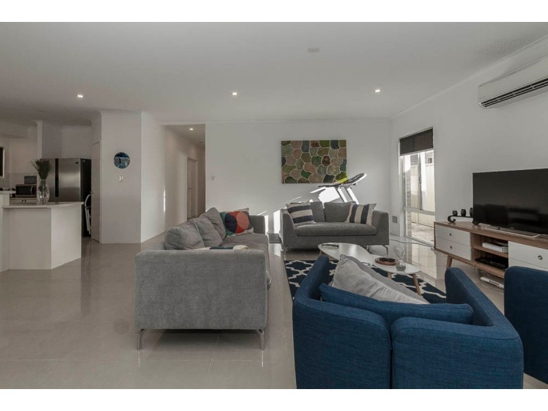 93 Cooper Street, Madeley WA 6065