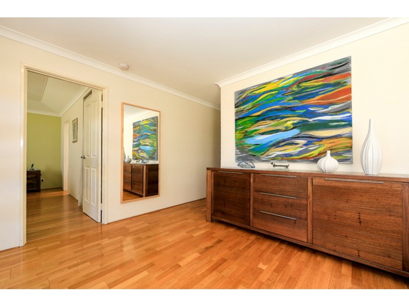 54 Southmead Dve, Landsdale WA 6065