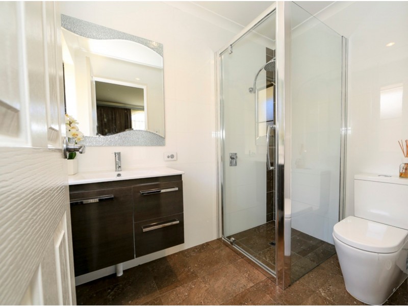 54 Southmead Dve, Landsdale WA 6065