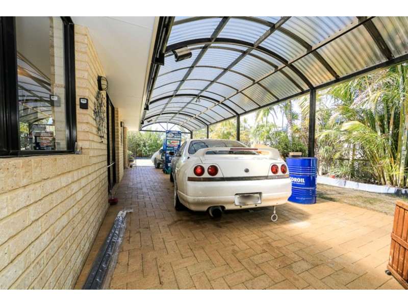 54 Southmead Dve, Landsdale WA 6065