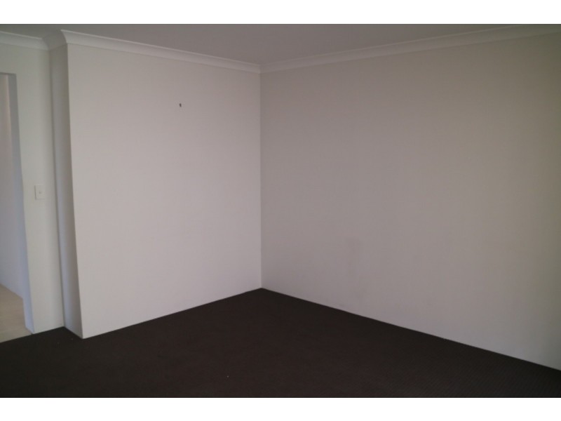 67 Bolton Way, Darch WA 6065