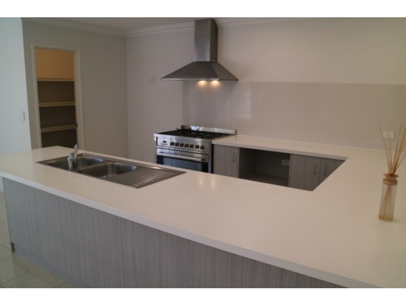 67 Bolton Way, Darch WA 6065