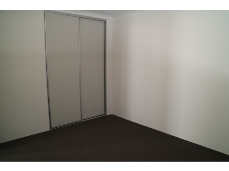 67 Bolton Way, Darch WA 6065