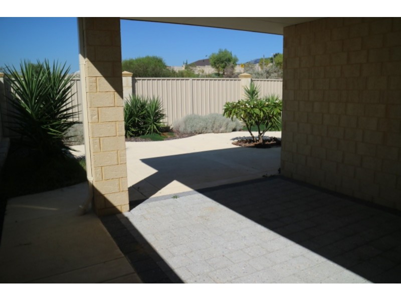 67 Bolton Way, Darch WA 6065