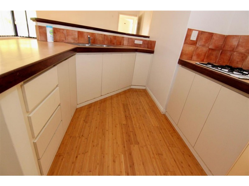 10 Rochester Circle, Balga WA 6061