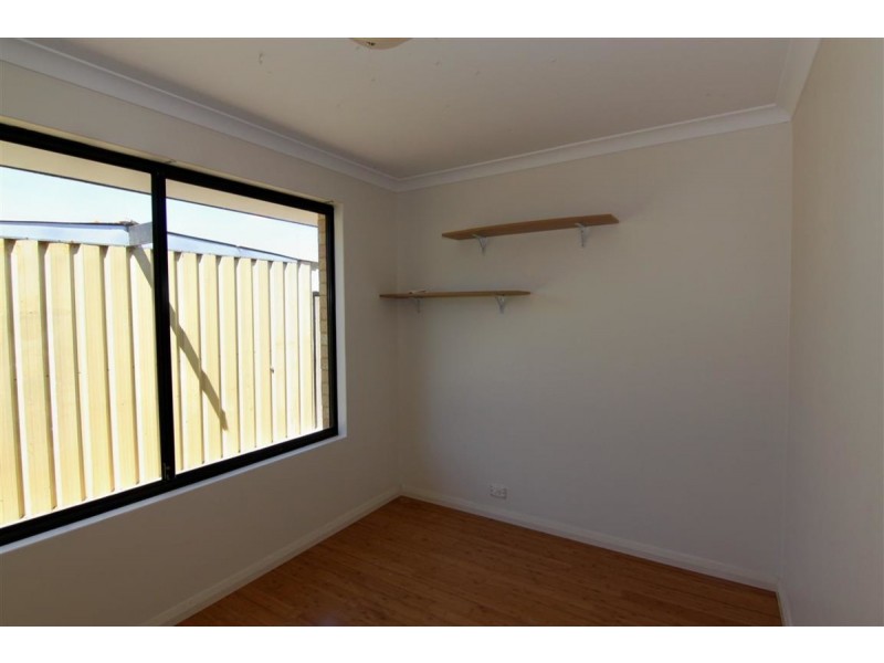 10 Rochester Circle, Balga WA 6061