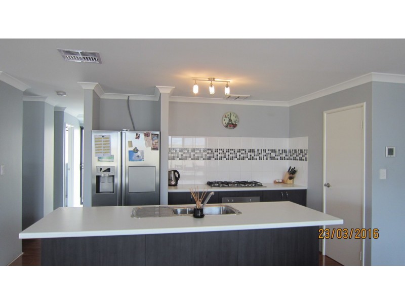 73 Bolton Way, Darch WA 6065