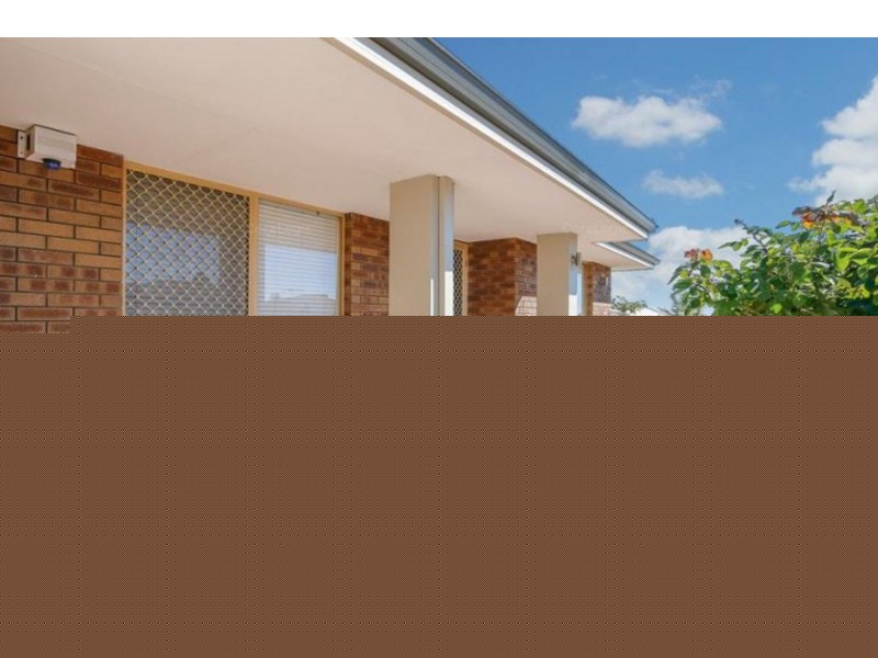 8 Harewood Place, Marangaroo WA 6064