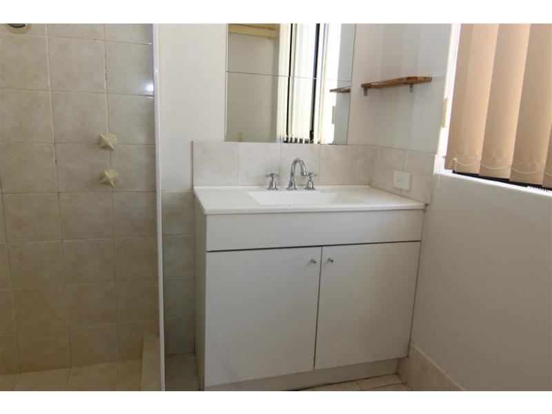 10 Rochester Circle, Balga WA 6061