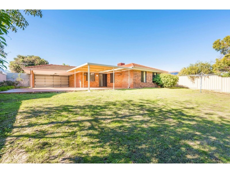 79 Hillcrest Road, Alexander Heights WA 6064