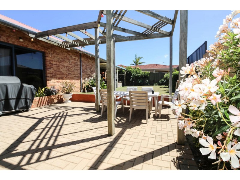 84 Queensway Road, Landsdale WA 6065