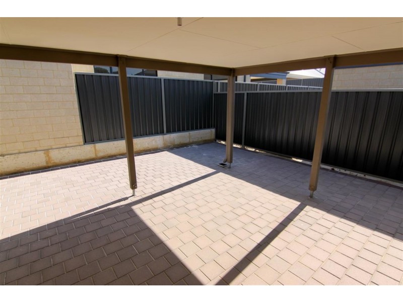 309 Landsdale Road, Landsdale WA 6065