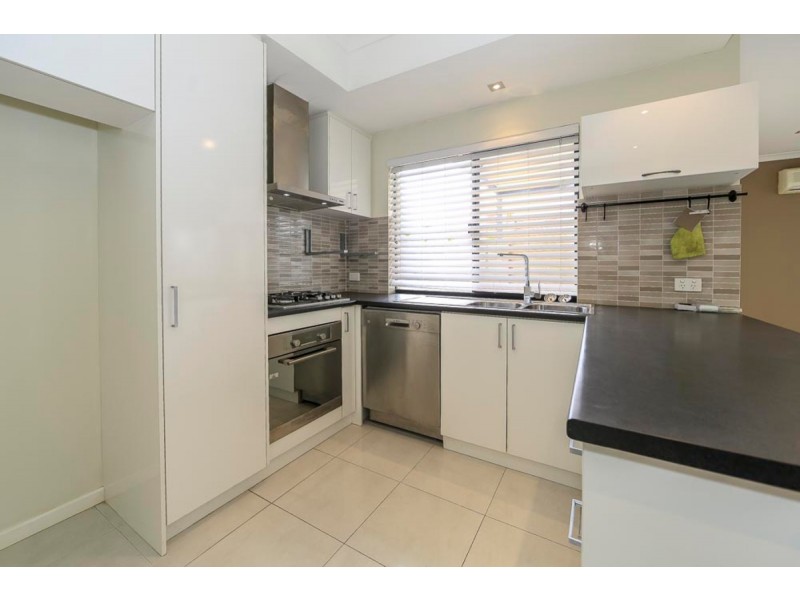 128A Odin Road, Innaloo WA 6018