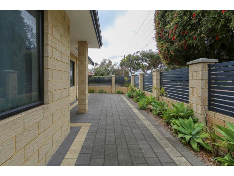 128A Odin Road, Innaloo WA 6018