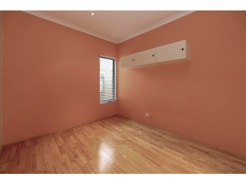 128A Odin Road, Innaloo WA 6018