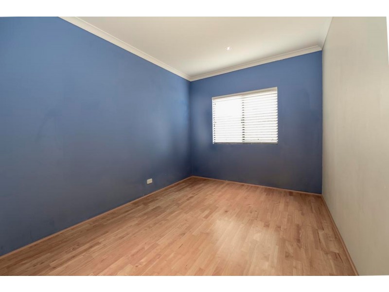 128A Odin Road, Innaloo WA 6018