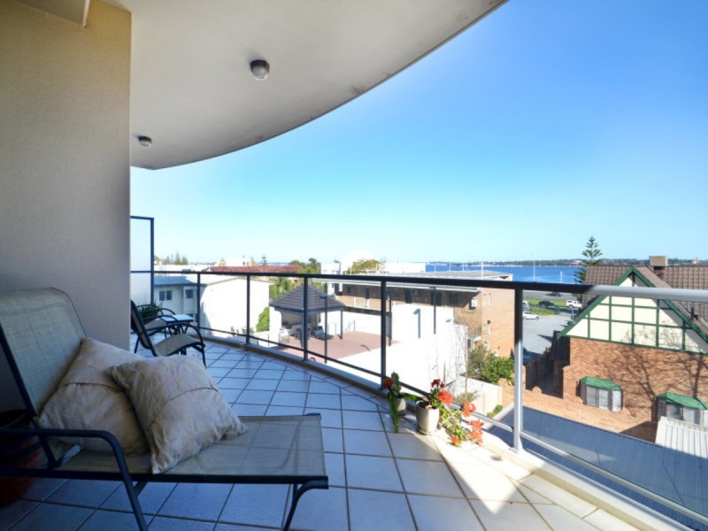 3/29 Mill Point Road, South Perth WA 6151