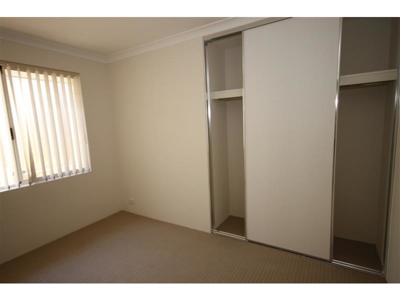 18 Selsfield Place, Balga WA 6061