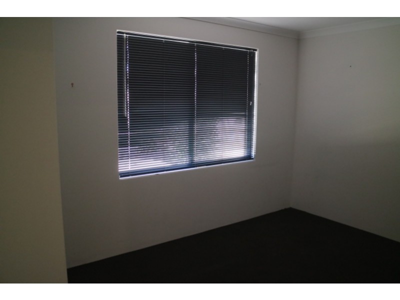 67 Bolton Way, Darch WA 6065