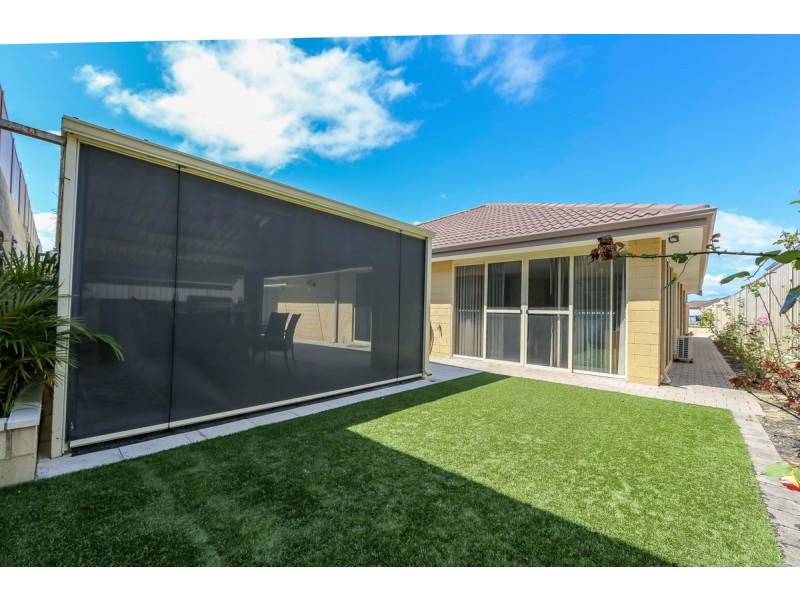 43 Hookstone Drive, Landsdale WA 6065